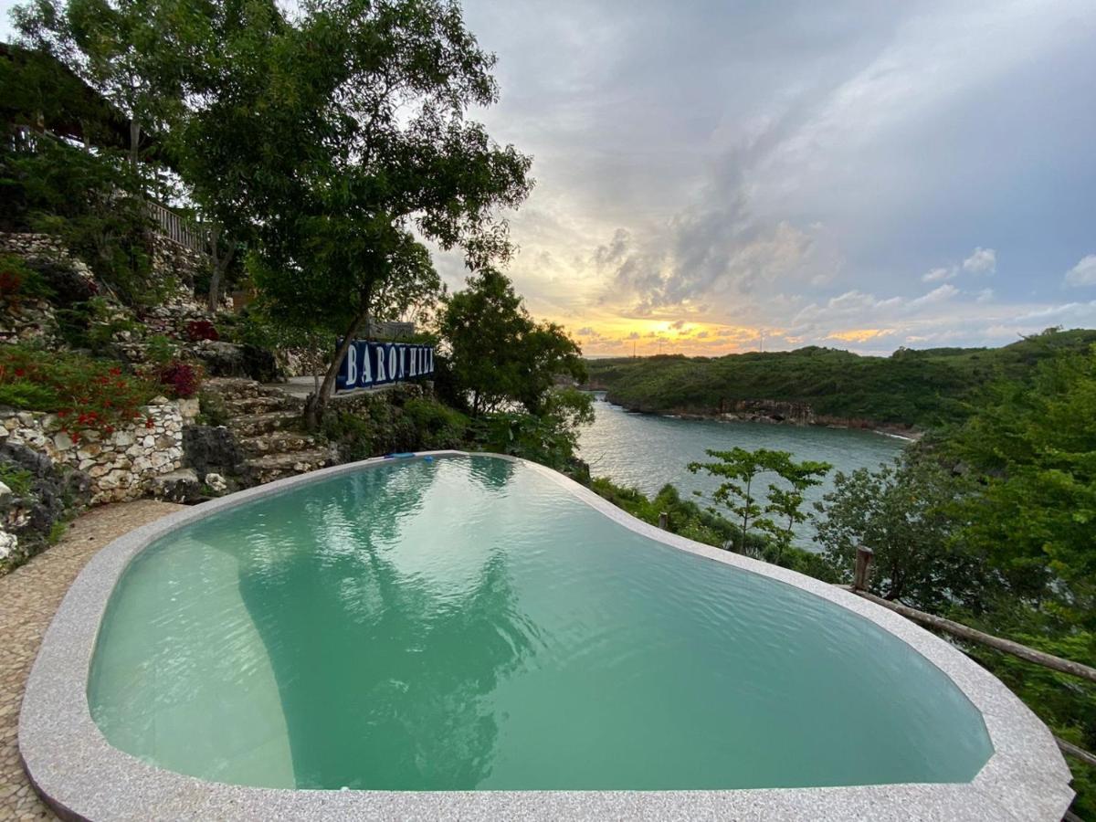 Baron Hill Resort Gunung Kidul Mitra Reddoorz ภายนอก รูปภาพ