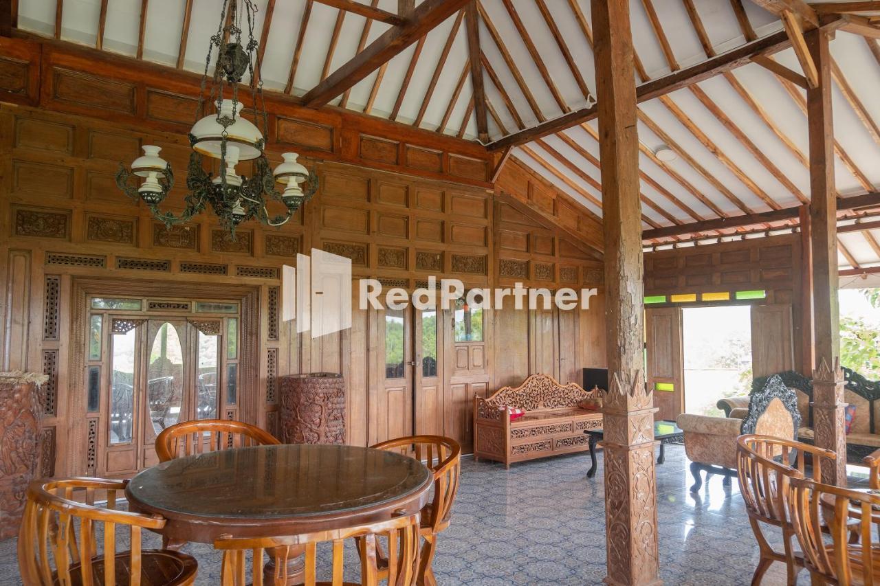 Baron Hill Resort Gunung Kidul Mitra Reddoorz ภายนอก รูปภาพ